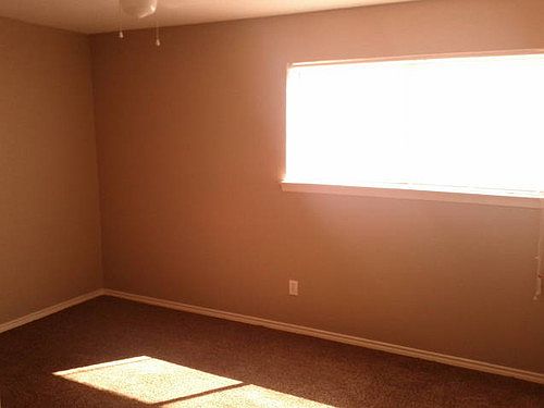 5th image of 1609 Rosewood Ln