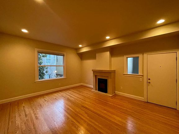 4th image of 970 Dolores St