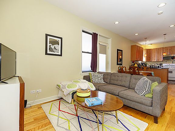 3rd image of 3710 W Wrightwood Ave #3D