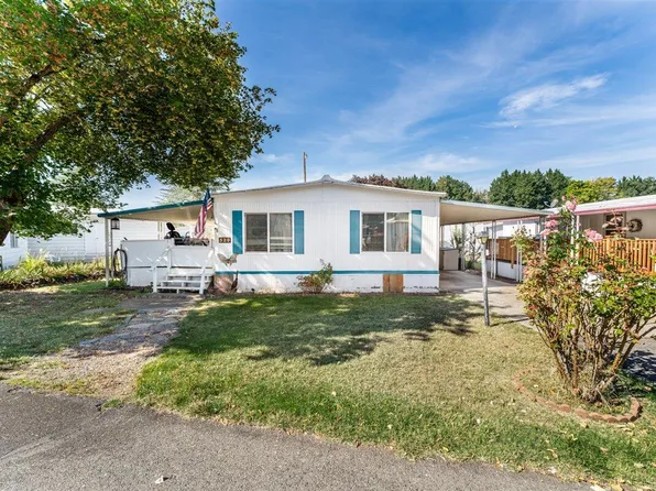 329 Beechwood Dr, Grants Pass, OR 97526