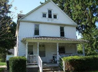 962 Waterloo Rd, Akron, OH 44314