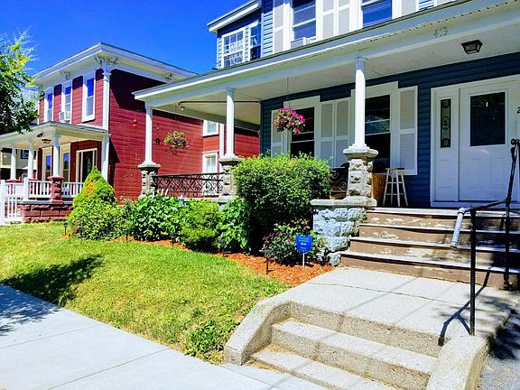 3rd image of 413 Douglas St #1