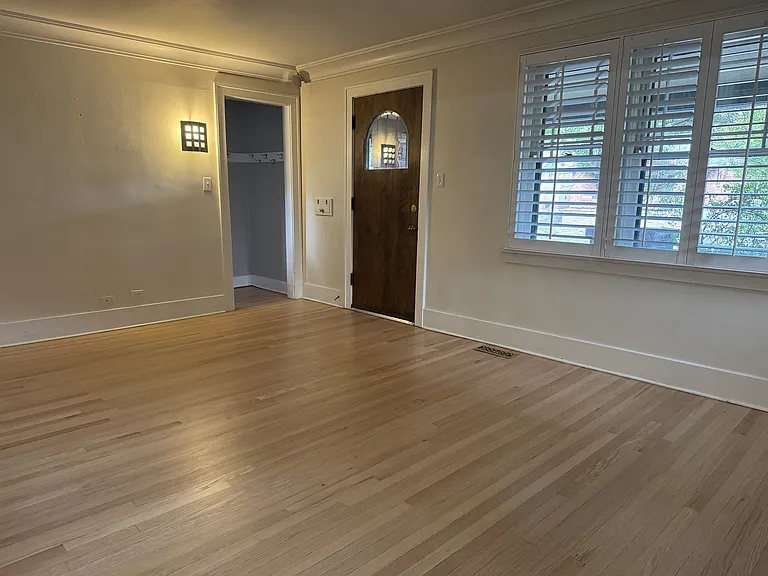 765 S Emerson St — Photo 3
