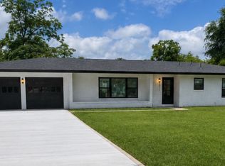 2411 Blossom Dr, San Antonio, TX 78217