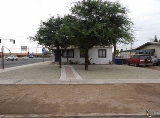 407 Sandalwood Dr, El Centro, CA 92243