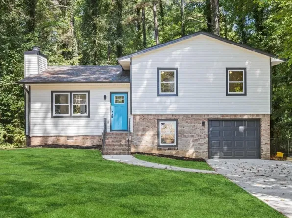 3367 Oak Dr, Snellville, GA 30078