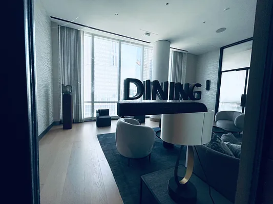 Rented by Luxian International Realty LLC | media 72