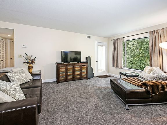 7 Arbor way,peekskill,ny,10566   (07 OF   22 ).JPG