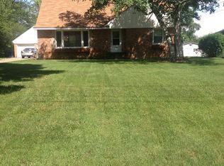 946 Parkhurst Ave NW, Grand Rapids, MI 49504