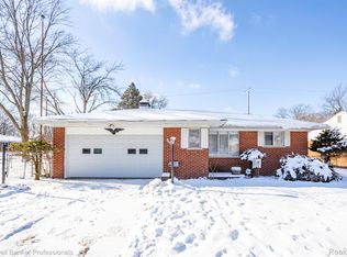 19980 Dorset St, Southfield, MI 48075