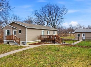 314 W Burlington Ave, West Burlington, IA