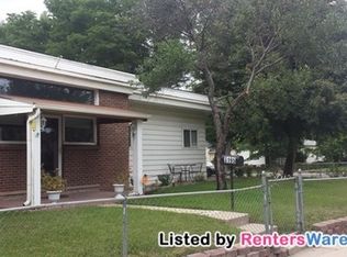 3195 S Fox St, Englewood, CO 80110