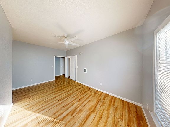 5th image of 5460 Bancroft Ave APT 104