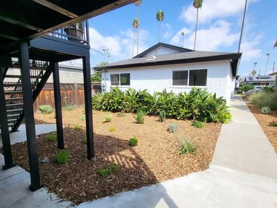 3505 8th Ave, Los Angeles, CA, 90018