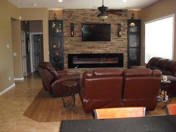 4th image of 42217 W Baccarat Dr