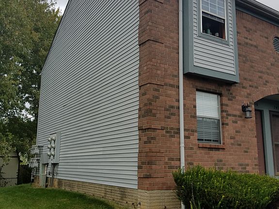 2nd image of 2416 Carolina Ave
