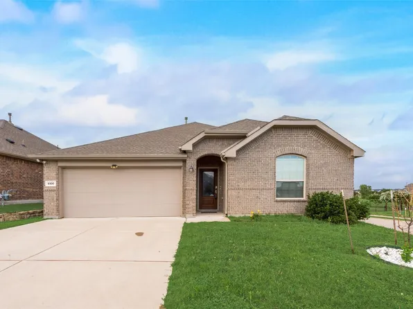 6100 Fall Creek Ln, Fort Worth, TX 76123