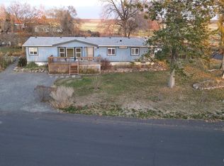 37585 Western Ave NE, Coulee City, WA 99115