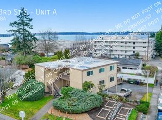 211 3rd St S APT A, Kirkland, WA 98033