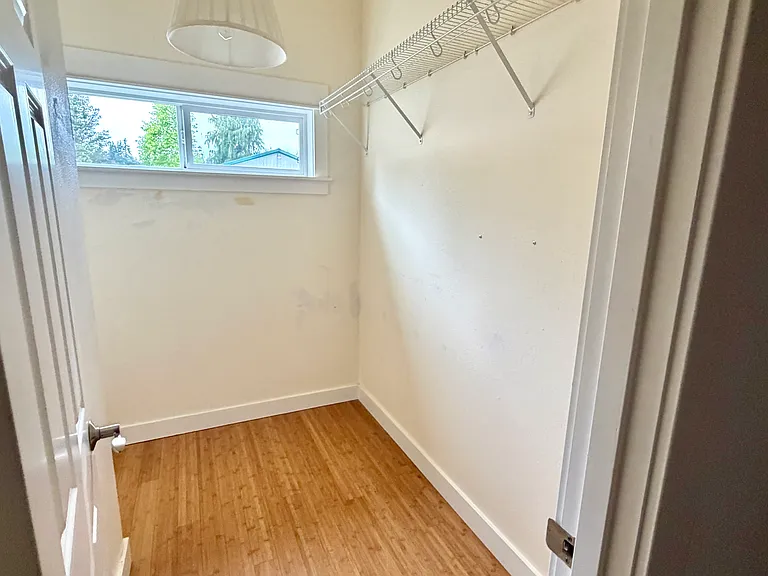 5469 S Shore Dr — Photo 25