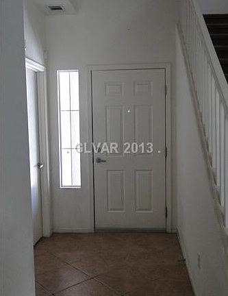 2nd image of 1011 N Appaloosa Hills Ave