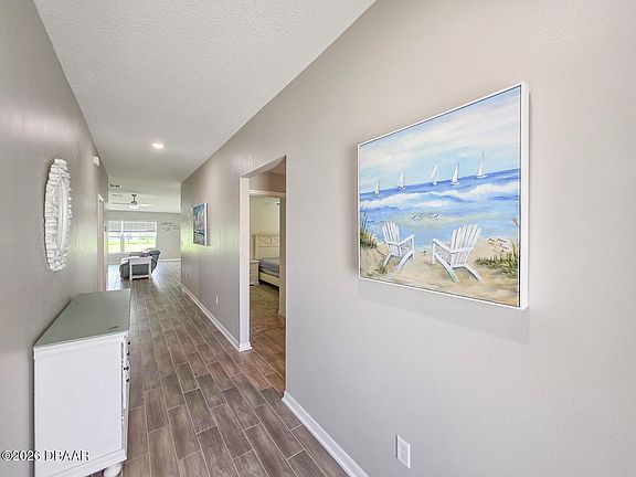 4th image of 207 Winged Foot Ln
