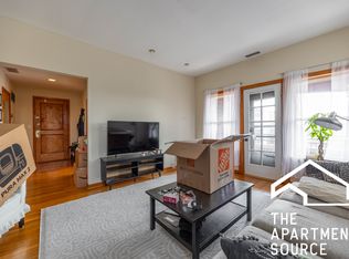 2718 N Kimball Ave #3, Chicago, IL 60647