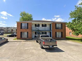 110 Hummingbird Ln, Lafayette, LA 70506