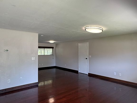 3rd image of 4791 Babylon St