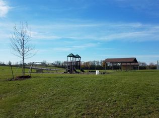 844 Valley Rd, Dane, WI 53529