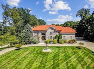 26 Morning Glory Rd, Warren, NJ 07059