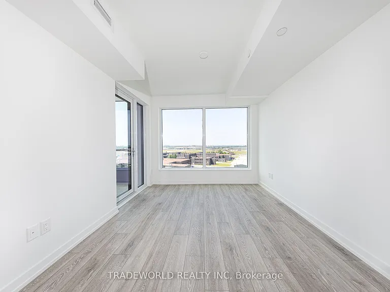 1100 Sheppard Ave W #1019 — Photo 8