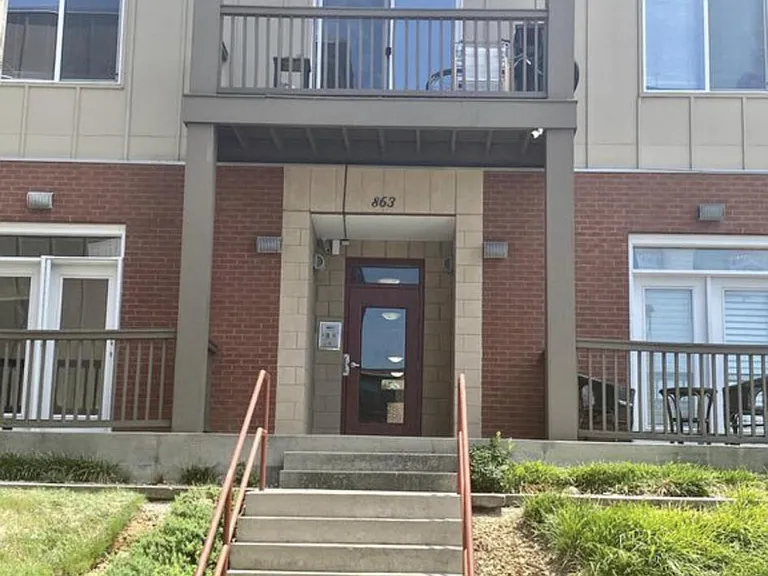 863 Flynn St #204 — Photo 10