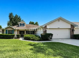 1033 Legends Pass Dr, Valrico, FL 33594
