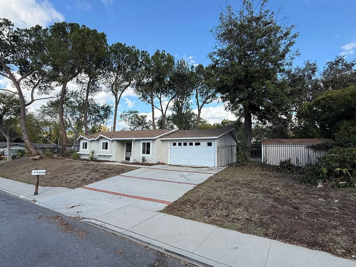 Single Story in Thousand Oaks — Photo 2