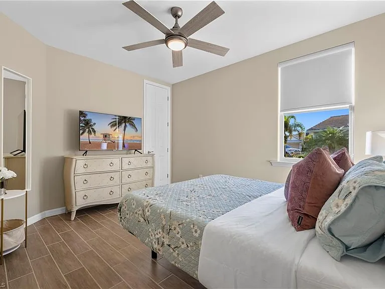 14644 Edgewater Cir — Photo 19