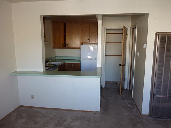 2nd image of 1215 Laguna Ave APT 4