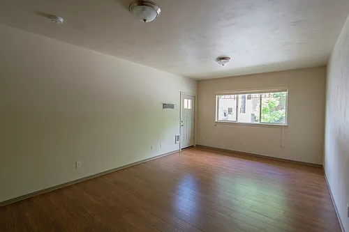 1212 Patterson St Photo 1