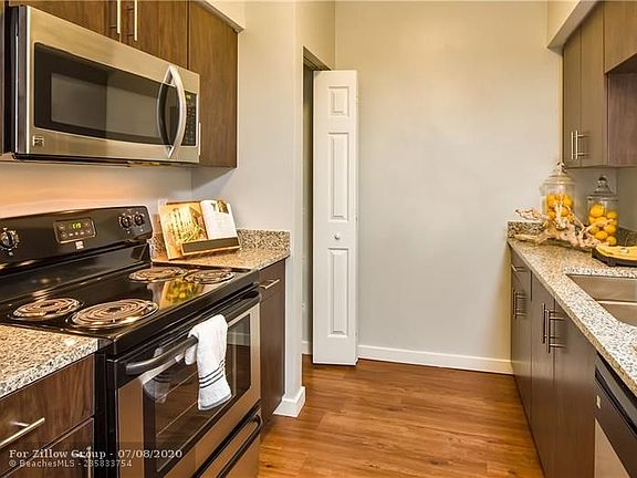 3rd image of 1401 W State Road 84 #4-303