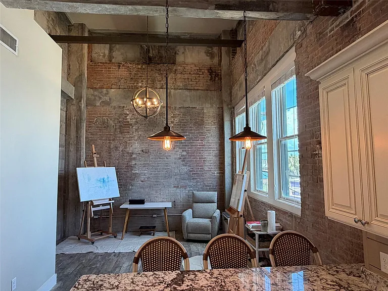 2504 Church St #3 — Photo 4