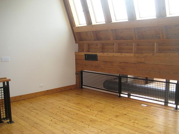 3rd image of 248 Church Ct