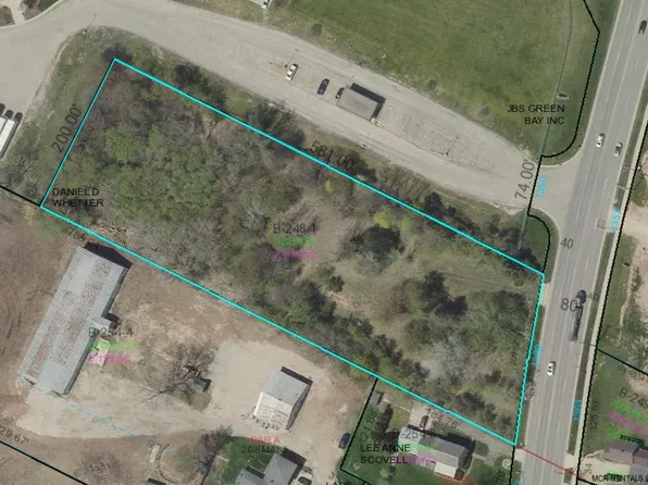 1360 Lime Kiln Rd, Green Bay, WI 54311