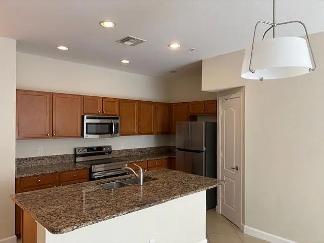 9491 SW Merlin Ct — Photo 10