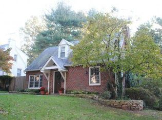 68 Meadow Ln, Doylestown, PA 18901