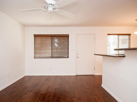 4th image of 863 Sapphire St APT 18