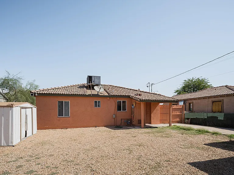 1641 E Coronado Rd — Photo 21