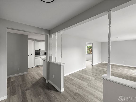 4th image of 6814 Locustview Dr