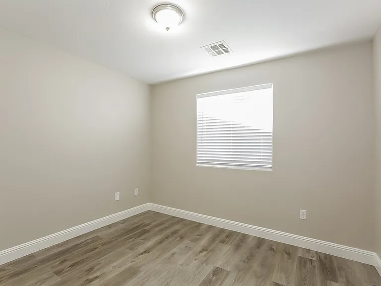 8735 Le Agavi Ct — Photo 13