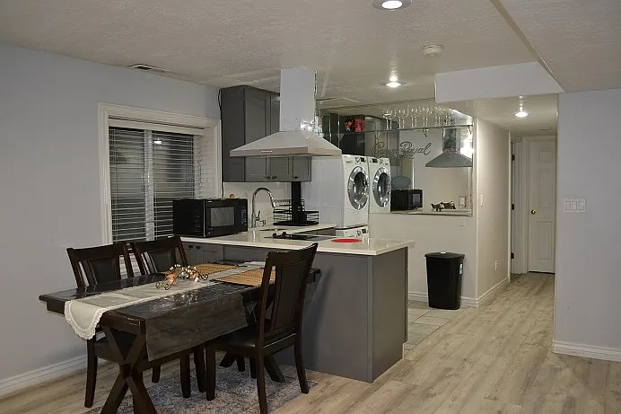 11462 S Camden Park Ln — Photo 1