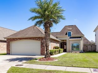 3305 Timber Grove Dr, Baton Rouge, LA 70816
